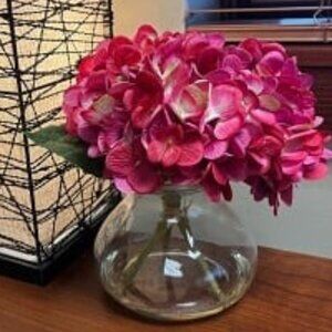New Hydrangea Artificial Flowers with Glass Vase Fuchsia Silk Faux Flowers Decor